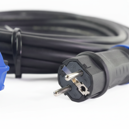 Adapterkabel CEE auf Schuko 3 x 2,5 mm² aus schwerem Gummi – passend für PFT, Putzmeister, UMP Putzmaschinen – Detailansicht